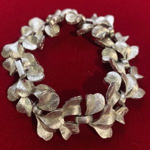 Vintage Crown Trifari Leaves Bracelet.